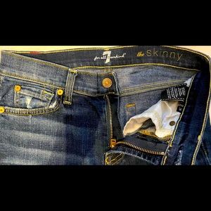 Skinny jeans by SEVEN FOR ALL MANKIND in size 26